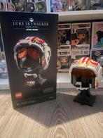 Lego Star Wars 75327 Luke Skywalker (Red Five) Helmet, Ophalen of Verzenden, Zo goed als nieuw, Lego