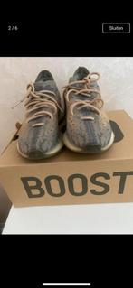 Yeezy boost 380, Kleding | Heren, Schoenen, Ophalen of Verzenden, Zo goed als nieuw