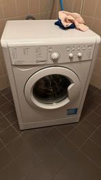 Indesit Wasmachine - 4 jaar oud, Witgoed en Apparatuur, Wasmachines, Ophalen, 4 tot 6 kg, Voorlader, Kort programma