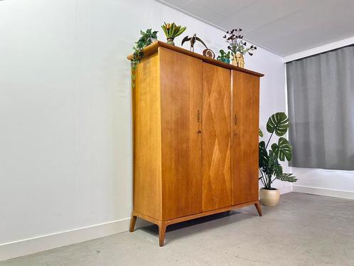 Vintage linnekast eiken hout ingelegd messing jaren 50/60/70, Huis en Inrichting, Kasten | Kledingkasten, Gebruikt, 150 tot 200 cm