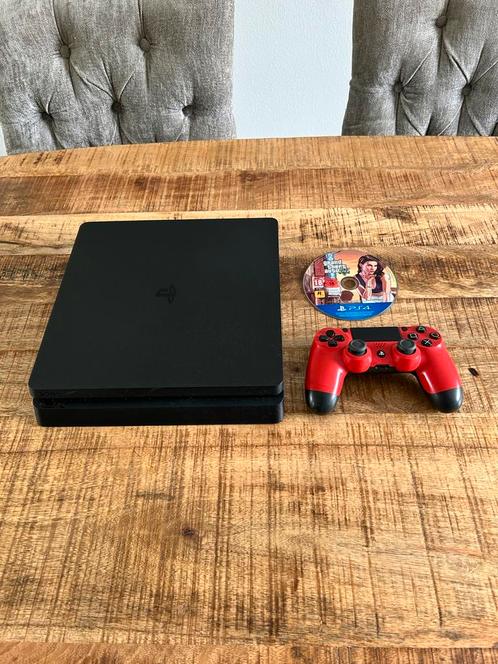 Playstation 4. (Ps4) Slim + gta5 helemaal compleet, Spelcomputers en Games, Spelcomputers | Sony PlayStation 4, Zo goed als nieuw