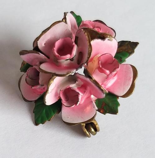Antieke kleine roze rozen broche, Sieraden, Tassen en Uiterlijk, Antieke sieraden, Broche, Overige materialen, Ophalen of Verzenden