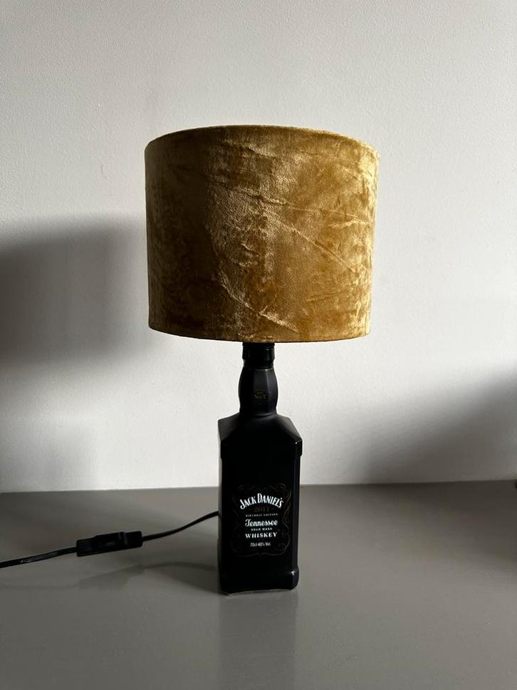 Jack Daniel’s tafel lamp nachtlamp, Huis en Inrichting, Lampen | Tafellampen, Zo goed als nieuw, Minder dan 50 cm, Glas, Ophalen of Verzenden