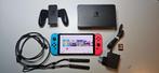 Nintendo Switch Oled met games, Spelcomputers en Games, Spelcomputers | Nintendo Switch, Switch OLED, Met games, Met 2 controllers