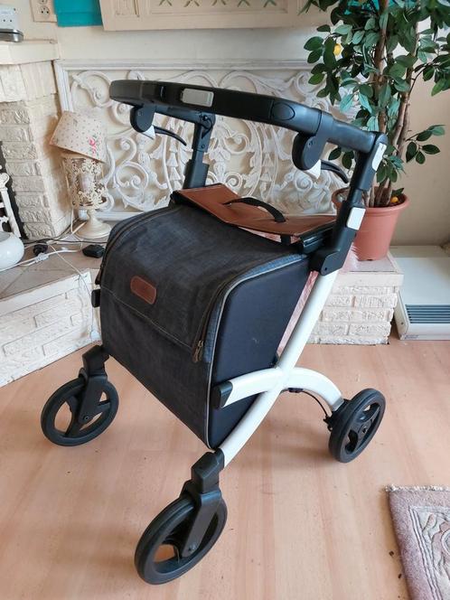 Rollz flex nieuw  ook in zwart   trolley  rollator, Diversen, Rollators, Zo goed als nieuw, Lichtgewicht, Ophalen of Verzenden