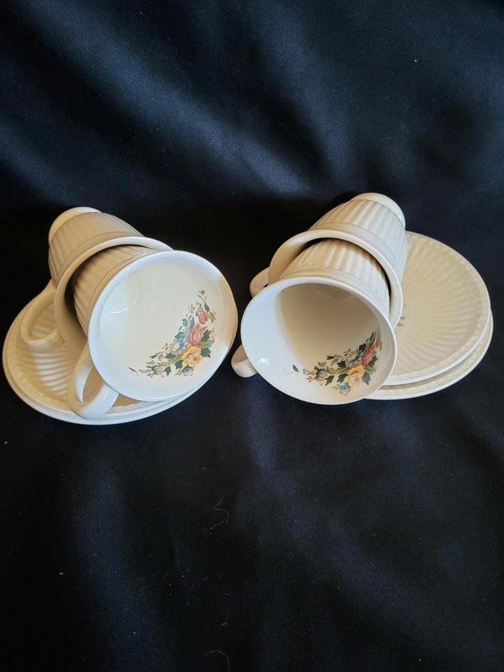 Vintage Wedgwood Patrician Kop en Schotels (1940-1970), Huis en Inrichting, Keuken | Servies, Kop(pen) en/of Schotel(s), Wedgwood