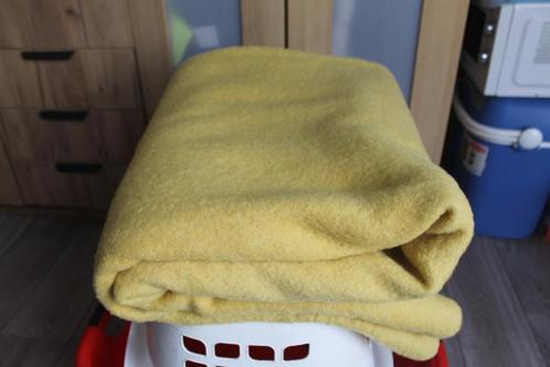 Wollen woon deken, Huis en Inrichting, Woonaccessoires | Plaids en Woondekens, Gebruikt, Ophalen of Verzenden