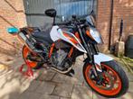 KTM 890 Duke R | 2022 | 15.200 km | Akrapovic + Racesoftware, 2 cilinders, 890 cc, Motorrijbewijs A, Meer dan 35 kW