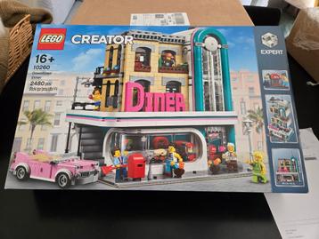 LEGO 10260 Downtown Diner beschikbaar voor biedingen