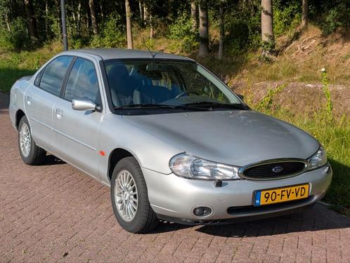 Ford Mondeo 2.0 I Sdn AUT 2000 Grijs, 25 jaar oud youngtimer, Auto's, Ford, Particulier, Mondeo, Benzine, Sedan, Automaat, Origineel Nederlands