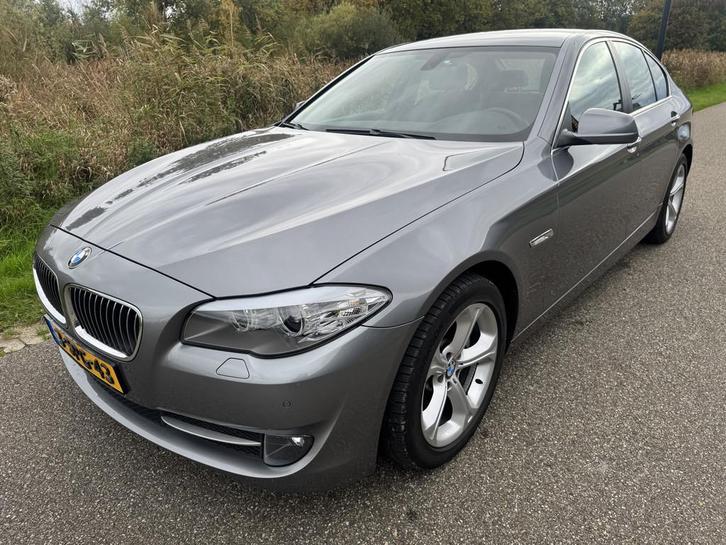BMW 5 Serie 520D EXECUTIVE NL Auto NAP (bj 2013, automaat), Auto's, BMW, Bedrijf, Te koop, 5-Serie, ABS, Airbags, Airconditioning