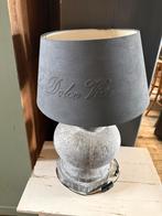 Landelijke Kruiklamp met Kap, Ophalen