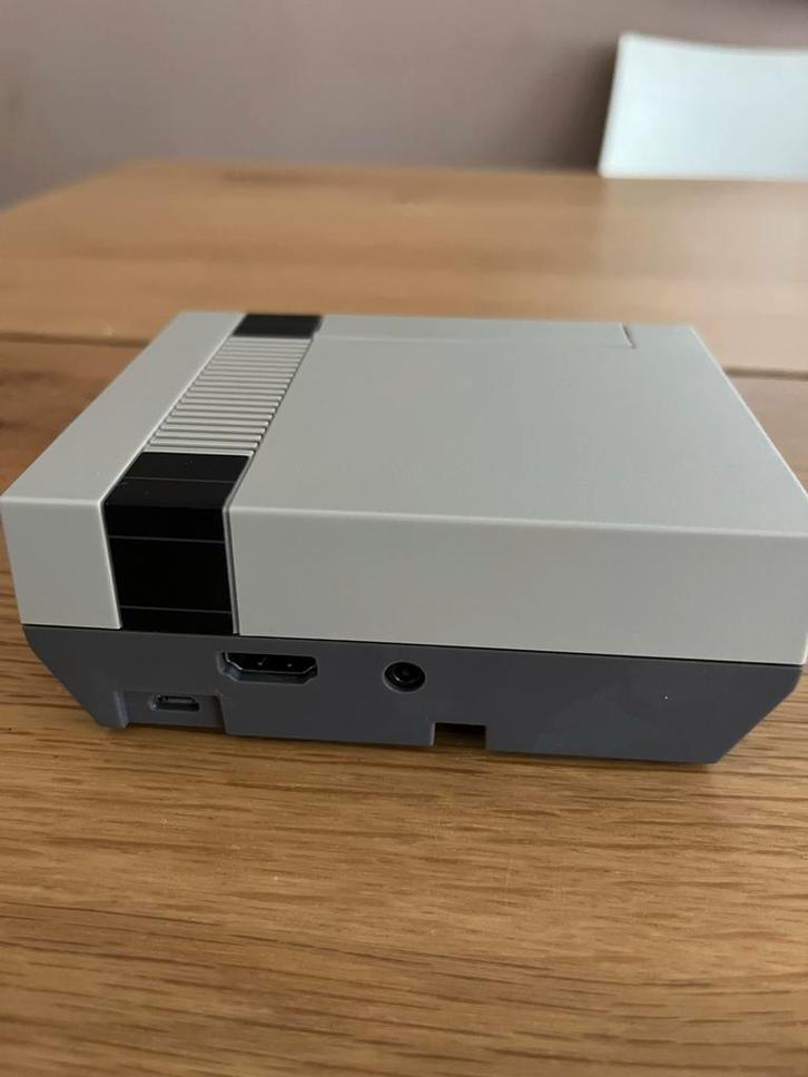 Raspberry Pi 3 in Nespi Case, Spelcomputers en Games, Spelcomputers | Overige, Gebruikt, Ophalen of Verzenden