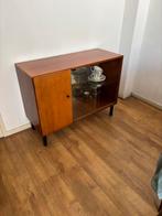 Deens 70s vintage servieskastje met glazen schuifdeuren, Huis en Inrichting, Ophalen of Verzenden, 25 tot 50 cm, 50 tot 100 cm