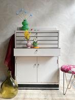 Vintage tandartskast / ladekast / apothekerskast creme, Ophalen