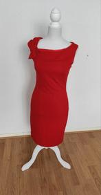 Sexy elegant red tight dress. MANGO, Kleding | Dames, Jurken, Mango, Ophalen of Verzenden, Zo goed als nieuw, Maat 34 (XS) of kleiner