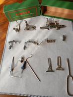 Singer naaimachine voetjes -accessoires en doosje., Hobby en Vrije tijd, Naaimachines en Toebehoren, Ophalen of Verzenden, Zo goed als nieuw