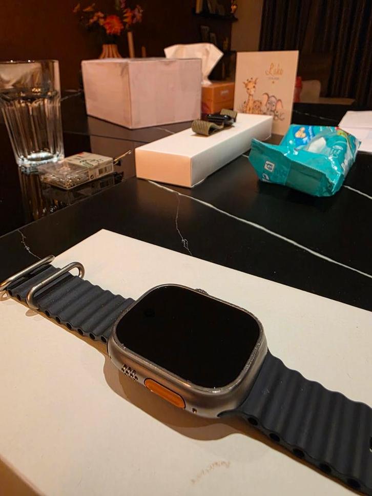 Apple Watch Ultra 2 - Zo goed als nieuw!, Sieraden, Tassen en Uiterlijk, Smartwatches, Zo goed als nieuw, iOS, Grijs, Afstand