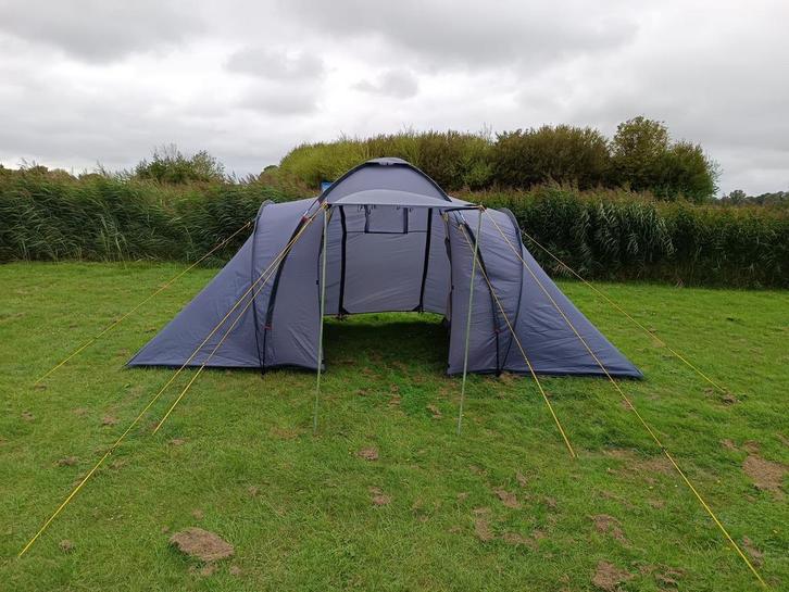 TRAIL 4 persoons vis a vis tent, Caravans en Kamperen, Tenten, tot en met 4, Gebruikt, Ophalen