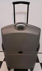 Grote, kwalitatieve koffer 80 cm cijferslot
adres label Hard, Sieraden, Tassen en Uiterlijk, Koffers, Wieltjes, Hard kunststof