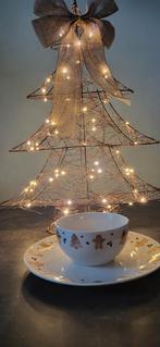 Kerstservies: 12 Soepkommen & 12 Borden & 2 schaaltjes, Ophalen of Verzenden