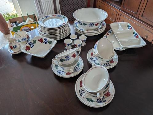 Divers boerenbont servies, Antiek en Kunst, Antiek | Servies compleet, Ophalen of Verzenden