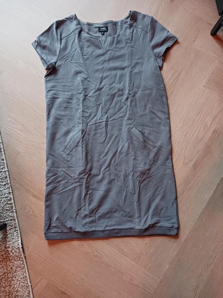 L.O.E.S. jurkje maat M - dikke stof, Kleding | Dames, Jurken, Gedragen, Maat 38/40 (M), Verzenden