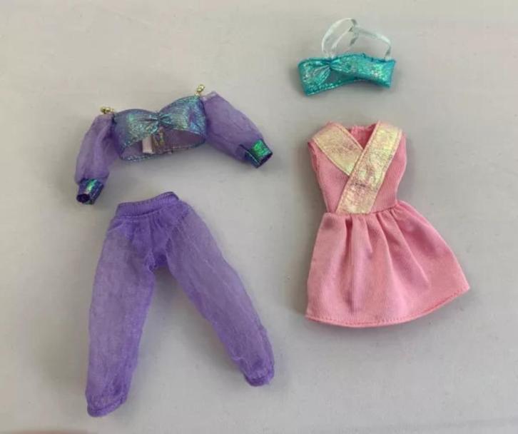 Barbie Sparkle Pretty Fashions 68070-96 Kleding Outfit 1996, Verzamelen, Poppen, Zo goed als nieuw, Kleertjes, Verzenden