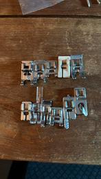 Set voetjes voor oudere husqvarna naaimachines, Hobby en Vrije tijd, Naaimachines en Toebehoren, Ophalen of Verzenden, Zo goed als nieuw