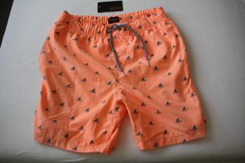 Zwemshort Shiwi met haaienprint. Maat medium. Oranje. beschikbaar voor biedingen