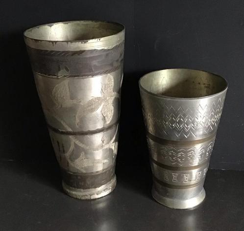 2 x handgemaakte LASSI beker of bruidsbeker., Antiek en Kunst, Kunst | Niet-Westerse kunst, Ophalen