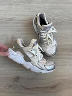 Nike huarache maat 39, Kleding | Dames, Schoenen, Ophalen of Verzenden, Zo goed als nieuw, Sneakers of Gympen