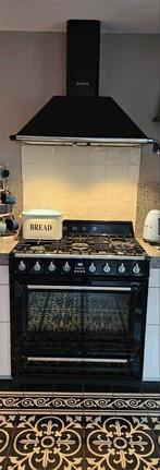 Smeg TR90NNLK9 Fornuis oven Zwart met afzuigkap, Witgoed en Apparatuur, Fornuizen, Ophalen, Gebruikt, 60 cm of meer, Energieklasse A of zuiniger