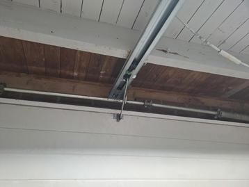 Garagepoort / sectionaalpoort beschikbaar voor biedingen