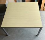 Ahrend tafel 140x140cm, Ophalen, Zo goed als nieuw