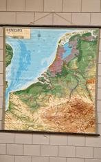3d oude schoolkaart van de Benelux (relief), Ophalen of Verzenden, Aardrijkskunde