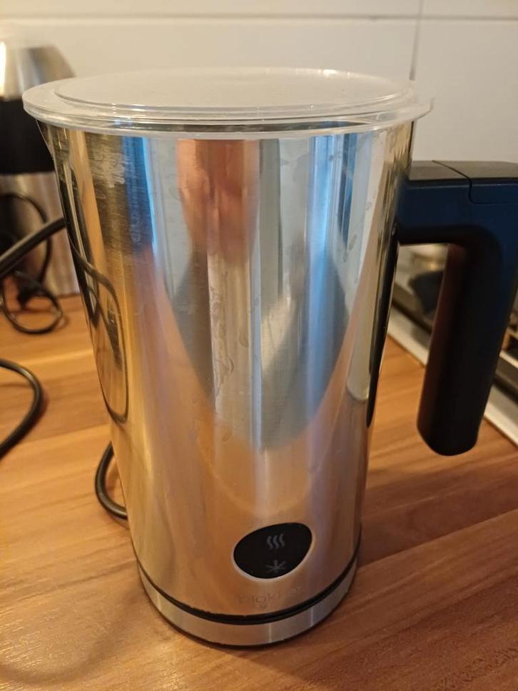 Blokker Melkopschuimer, Witgoed en Apparatuur, Melkopschuimers, Gebruikt, Elektrische melkopschuimer, Ophalen