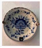 Delfts blauw schaal met handvat hengsel Holland genummerd, Antiek en Kunst, Curiosa en Brocante, Ophalen of Verzenden