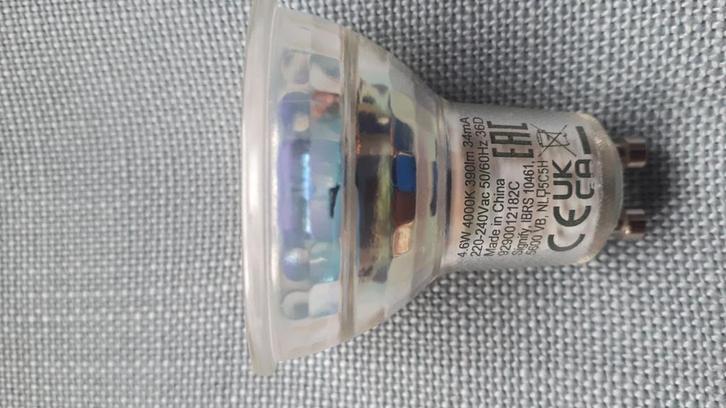 15 philips led spotlampjes, Huis en Inrichting, Lampen | Losse lampen, Nieuw, Led-lamp, Minder dan 30 watt, E27 (groot), Ophalen