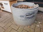 Zware betonnen plantenbak, Ophalen, Gebruikt, Rond