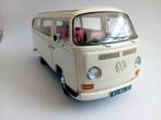 Schuco volkswagen T2 bus in beige met rood interieur2:18, Hobby en Vrije tijd, Modelauto's | 1:18, Ophalen of Verzenden, Zo goed als nieuw