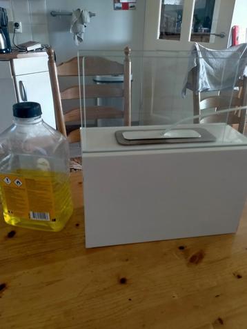 Tafel sfeer haardje beschikbaar voor biedingen