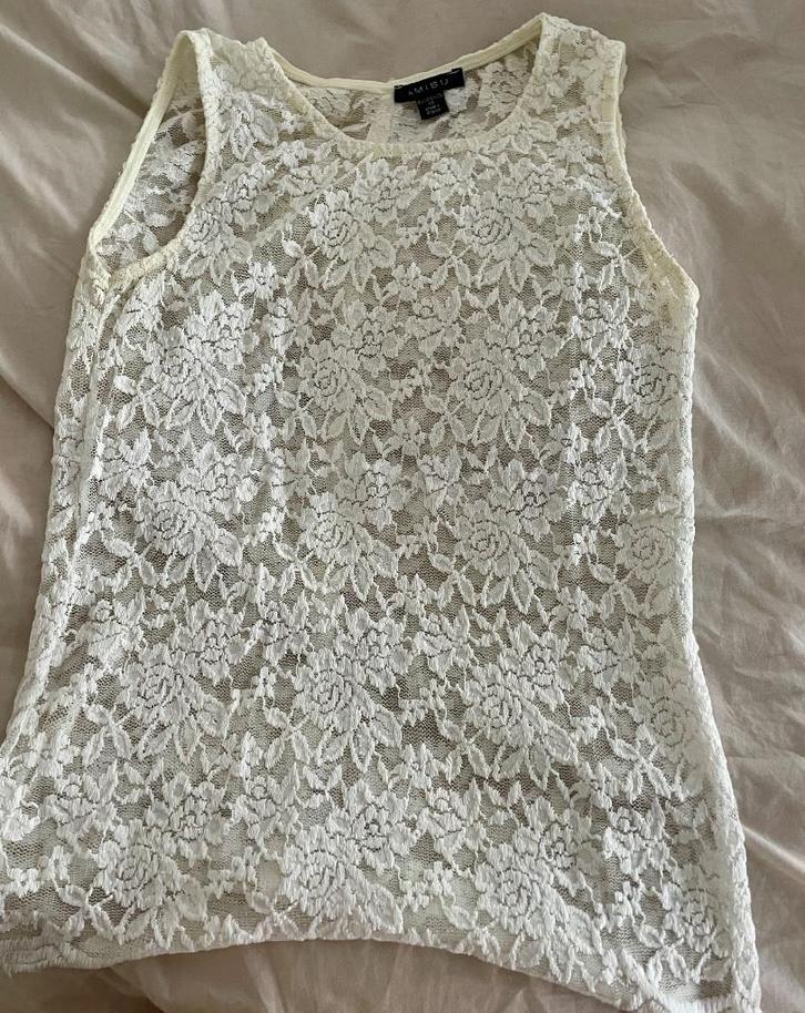 Amisu kanten top nieuw maat XS, Kleding | Dames, Tops, Nieuw, Maat 34 (XS) of kleiner, Wit, Zonder mouw, Ophalen of Verzenden