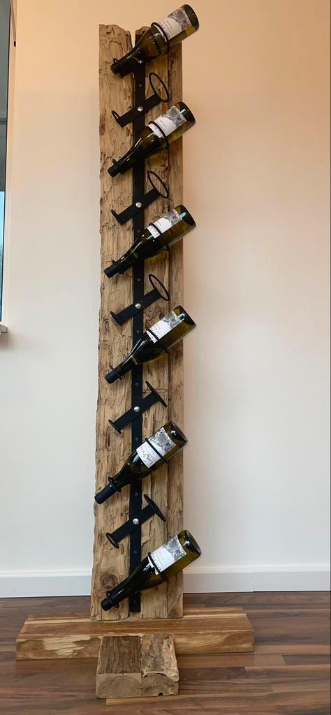 Industrieel houten wijnrek met metalen houders - 11 flessen, Huis en Inrichting, Woonaccessoires | Wijnrekken, Nieuw, Ophalen
