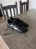 Adidas Voetbalschoenen - Zwart - maat 43, Kleding | Heren, Schoenen, Ophalen of Verzenden, Gedragen, Zwart, Sportschoenen