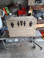 Oude koffer kist periode 1900 witte, Ophalen of Verzenden