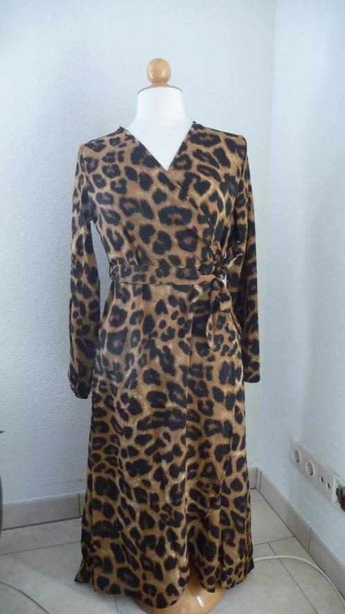 Leopard Maxi dress Maat S, Kleding | Dames, Jurken, Zo goed als nieuw, Maat 36 (S), Bruin, Onder de knie, Ophalen of Verzenden