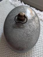 Platte kruik, Ophalen