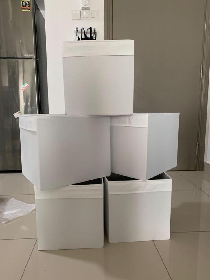 18x diverse kleuren Drona Ikea mandjes bakjes kallax, Huis en Inrichting, Woonaccessoires | Schalen en Manden, Gebruikt, Mand