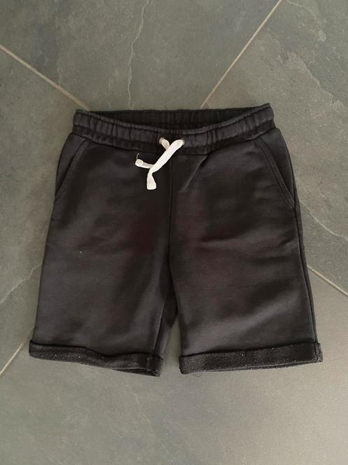 CARS JEANS zwarte korte joggingbroek broek maat 10 = 140, Kinderen en Baby's, Kinderkleding | Maat 140, Gebruikt, Jongen, Broek